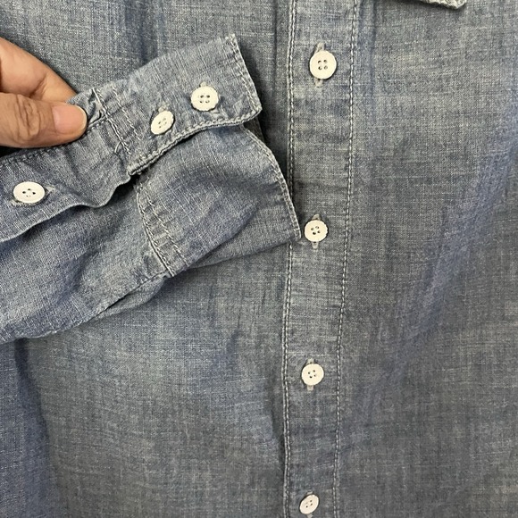 Lucky Brand Chambray Feminine Bow Button Down Shirt Denim Western Sz M NWT B5 - Picture 6 of 14